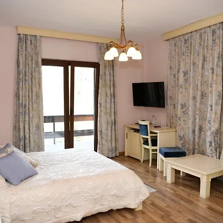 Restaurant Dreri Hotel 4*