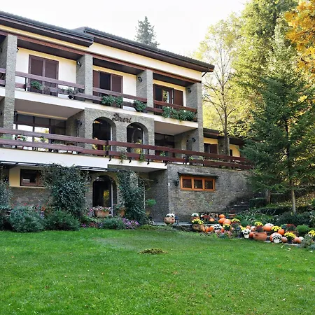 Restaurant Dreri 4* ティラナ