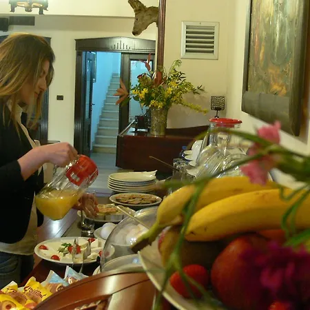 德雷瑞餐厅酒店 酒店 地拉那