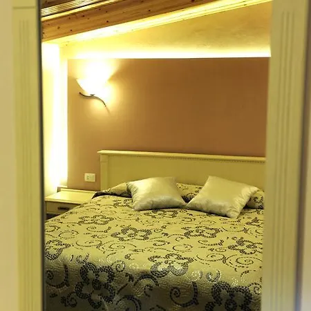 Restaurant Dreri ホテル 4*