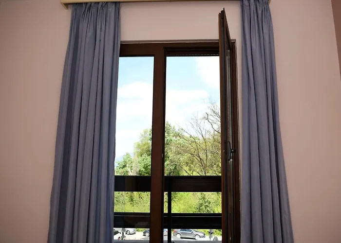 Hotel Restaurant Dreri Tirana