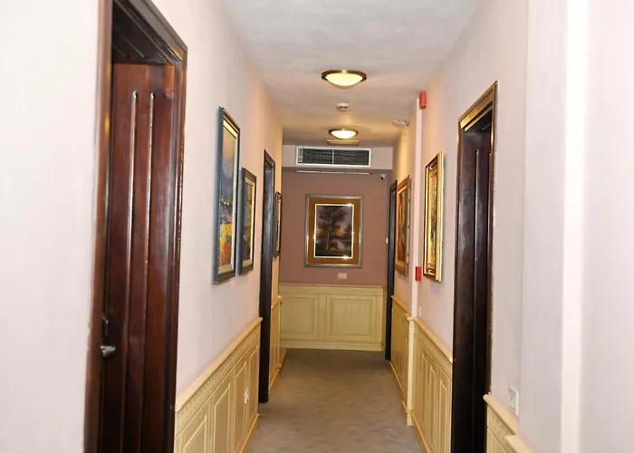 Restaurant Dreri מלון טיראנה