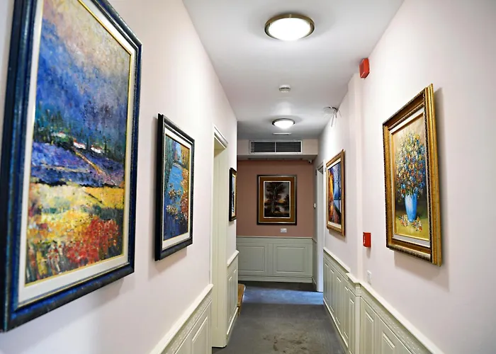 Restaurant Dreri מלון